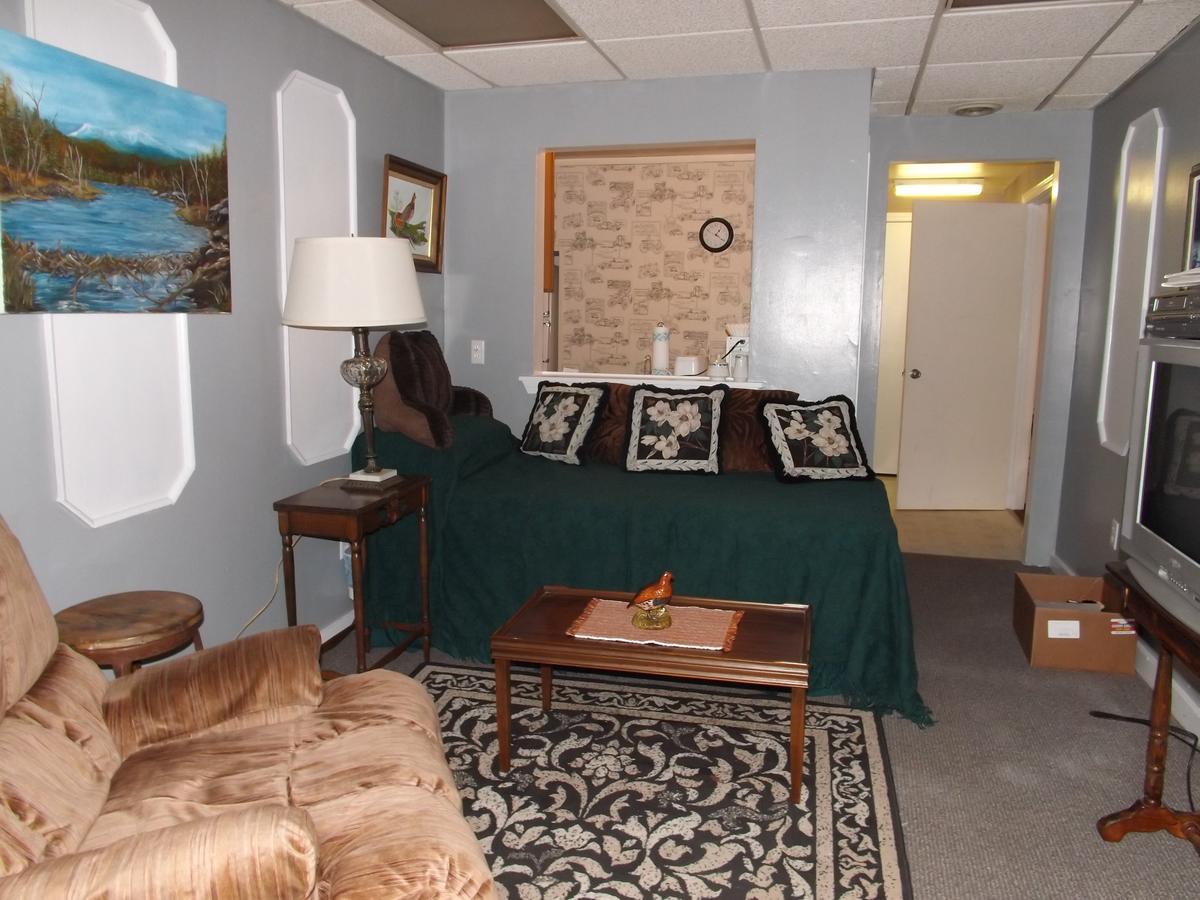 Millinocket Parks Edge Inn מראה חיצוני תמונה