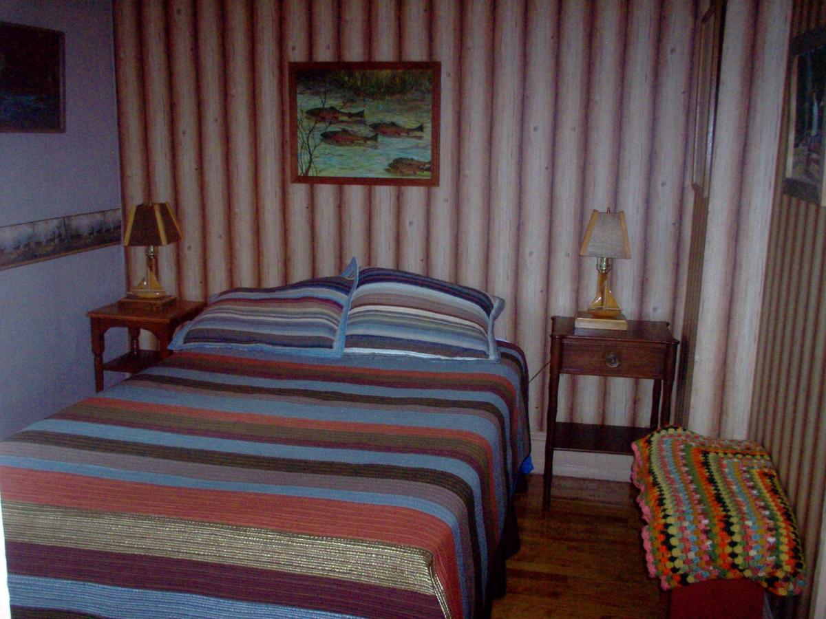 Millinocket Parks Edge Inn מראה חיצוני תמונה